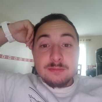 Babysitter in Le Grand-Bourg: Dorian