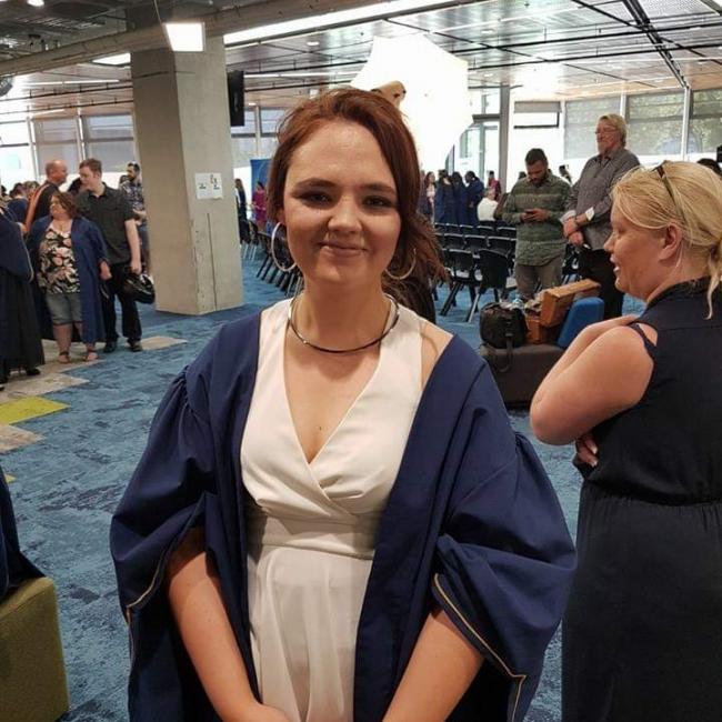 Babysitter in Ashburton: Veronica