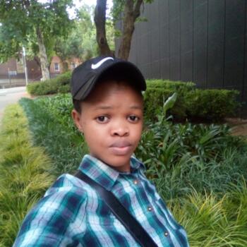 Babysitter in Johannesburg South: Sinqobile Nkala