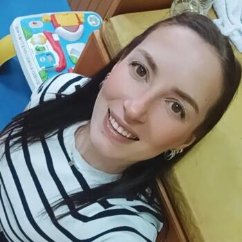 Babysitter στην περιοχή Ίλιον: Χριστινα