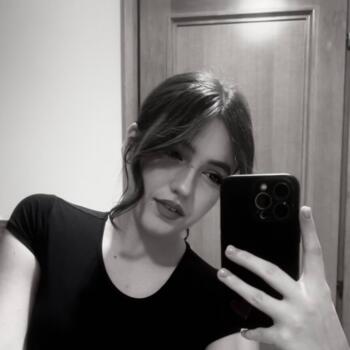 Babysitter Ladispoli: Greta