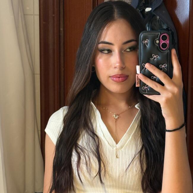 Canguro en Chiclana: Claudia