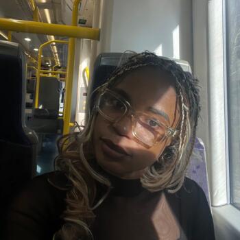 Babysitter Birmingham: Oluwatoyin