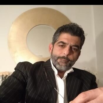 Babysitter in Bawshar: Muhammad