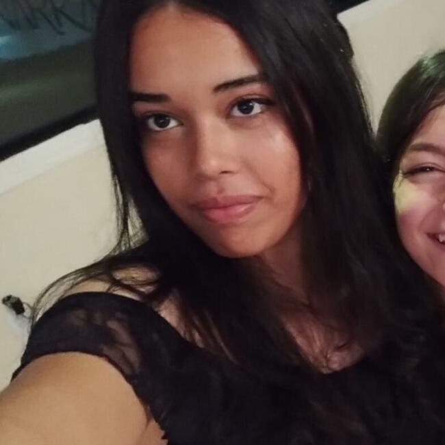 Babysitter in Taubaté: Amanda