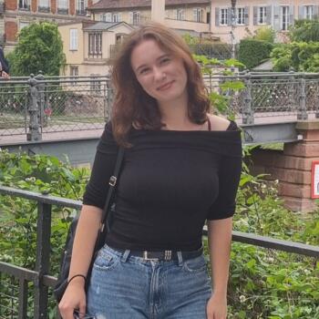 Bonă în Iași: Raluca