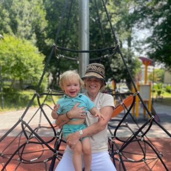 Babysitter in Braga: Jennifer