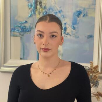 Babysitter in Ollainville: Mariam