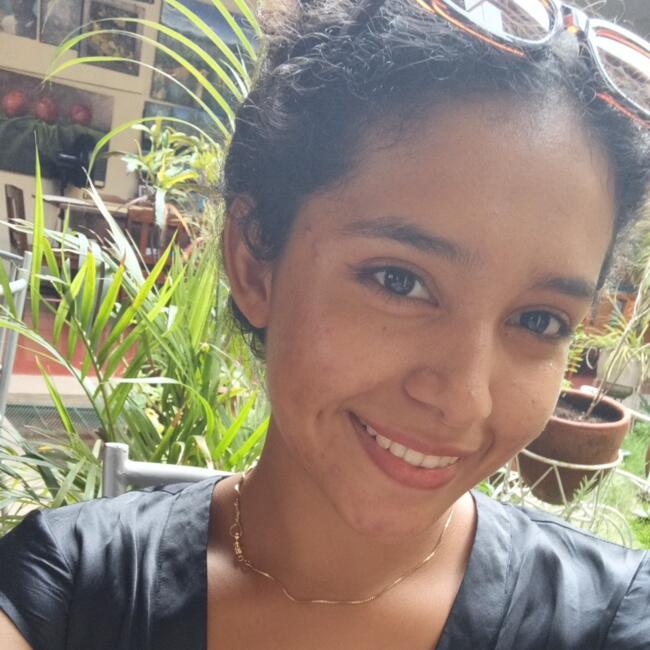 Babysitter in Roubaix: Ester