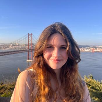 Babysitter in Corfu: Ηλιάνα