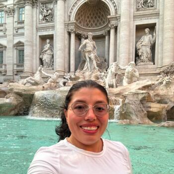 Babysitter in Bogotá: Maria camila