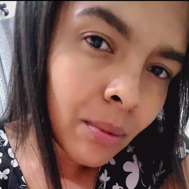 Babysitter in Sete Lagoas: Mirian