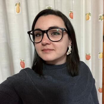 Babysitter in Ourense: Laura