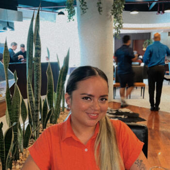 Babysitter Panama City: Xiomara
