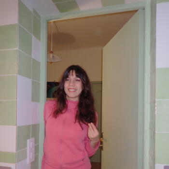 Baby-sitter in Marseille: Mia