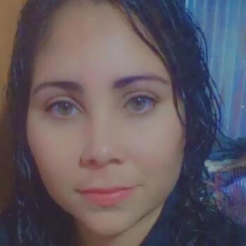 Babysitter in Puerto Limón: Leonor Montero Arias