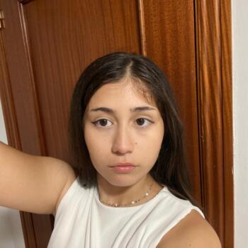 Babysitter in Ourense: Catalina