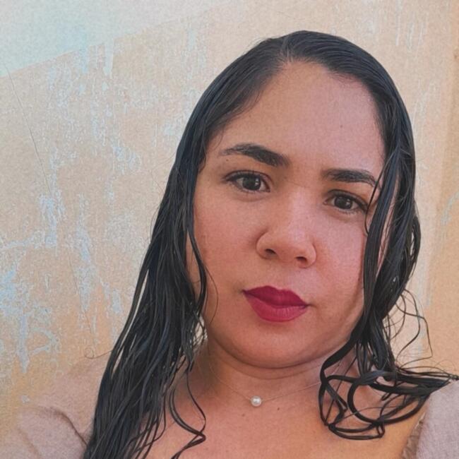 Babysitter in Ribeirão Preto: Flavia