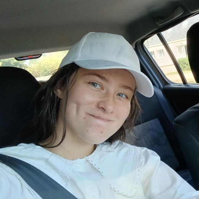 Babysitter in Lucan: Héloïse
