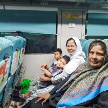 लखनऊ में बेबीसिटिंग की नौकरी: बेबीसिटिंग से जुड़े काम Mohsina