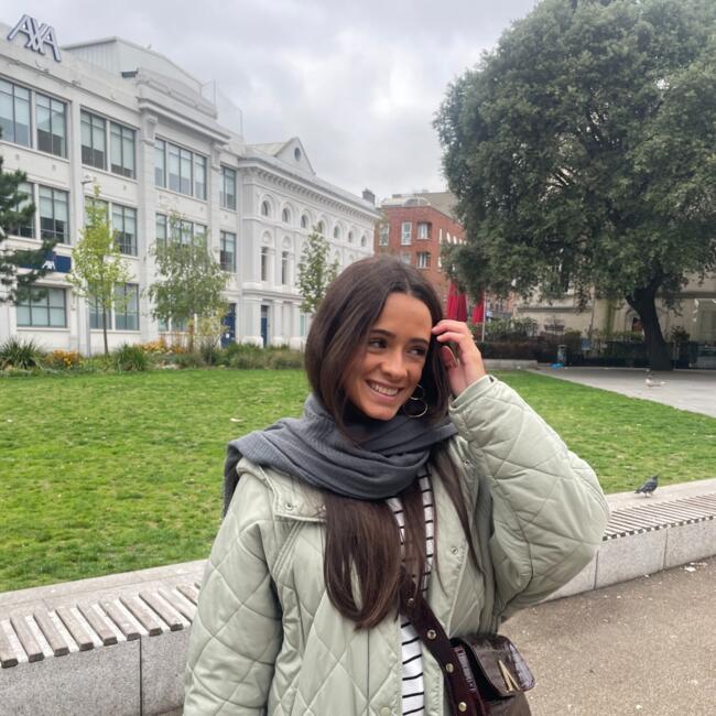 Babysitter in Dublin: Claudia