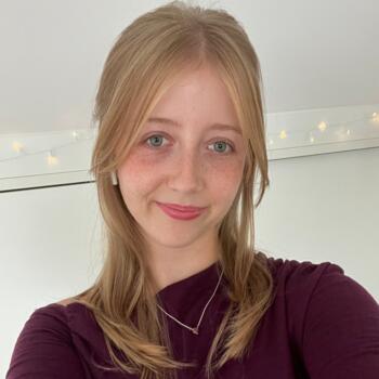 Babysitter Herzele: Shania