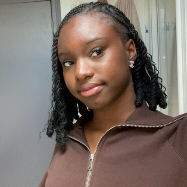 Babysitter in Livry-Gargan: Jessica