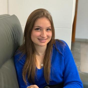 Baby-sitter in Saint-Étienne: Lisa