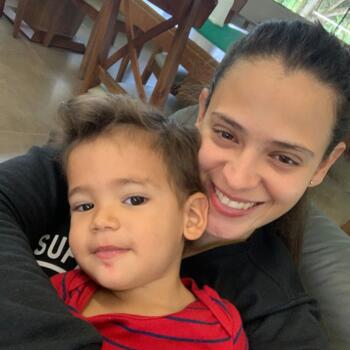 Emprego de babá em Uberlândia: emprego de babá Márjorie