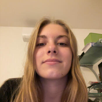 Babysitter Colomiers: Sarah