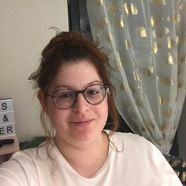Babysitter in Albi: Charlotte