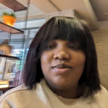 Babysitter in Dundalk: Joy