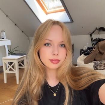 Babysitter in Klosterneuburg: Alisa