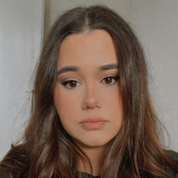 Babysitter Papakura: Chloe