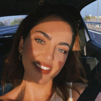 Babysitter in Nea Artaki: Βασιλικη