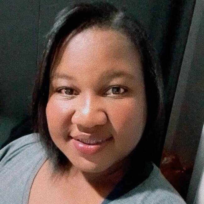 Babysitter in Rio das Flores: Clara