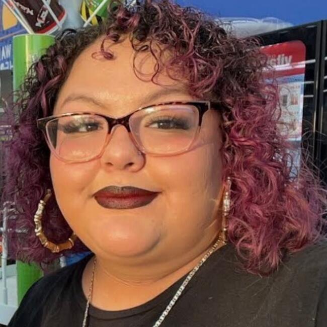 Babysitter in San Antonio: Maria