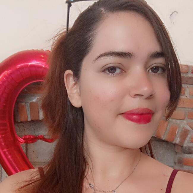 Babysitter in Manzanillo: Alejandra