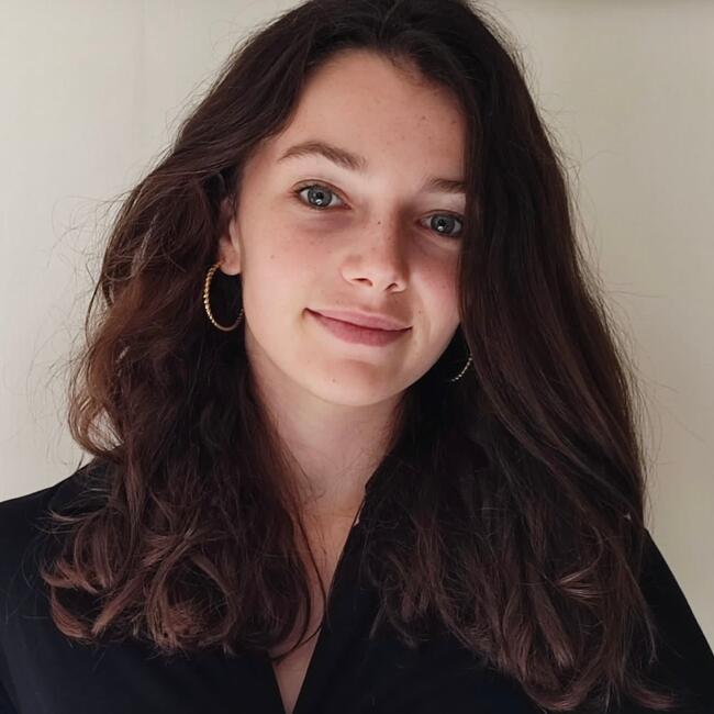 Baby-sitter in Reims: Carla