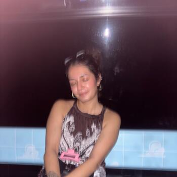 Babysitter in Singapore: Kajal