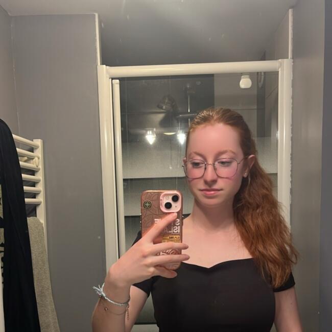 Babysitter in Le Mans: Chloé