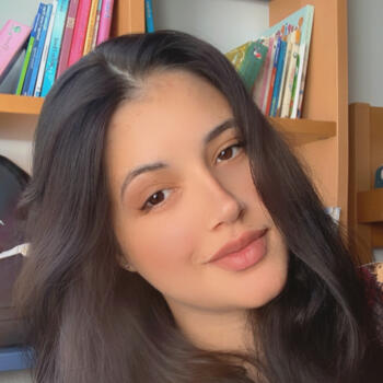 Nanny in Lugo: Aguilayni Vitoria