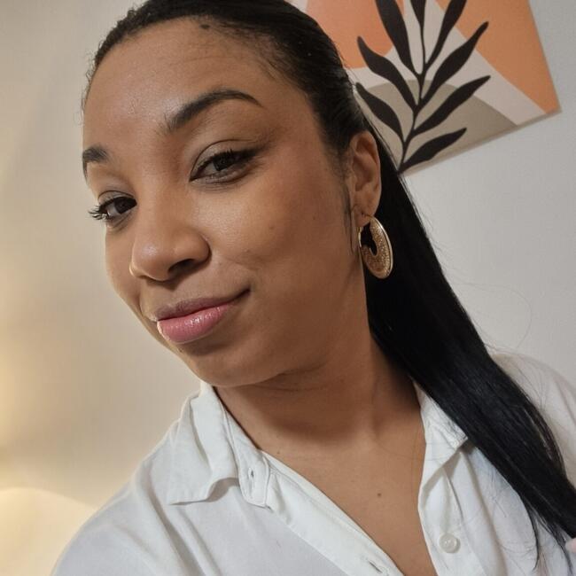 Babysitting job in Odivelas: Naiane