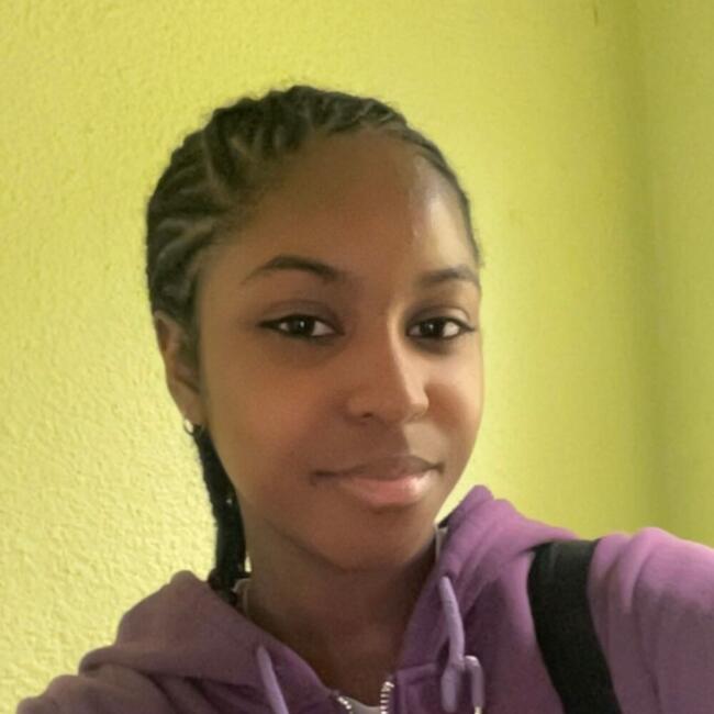 Babysitter in Aulnay-sous-Bois: Oumy