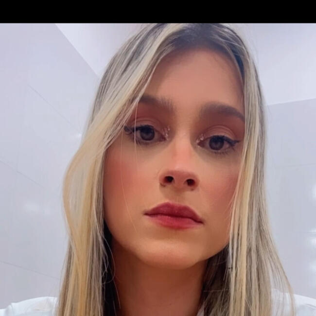 Babysitter in São Paulo: Mayara