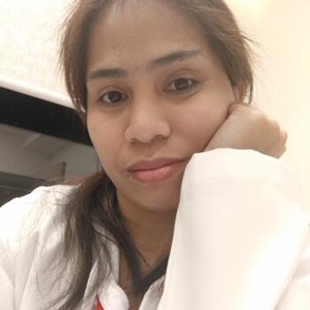 مربية أطفال الرياض: Janine