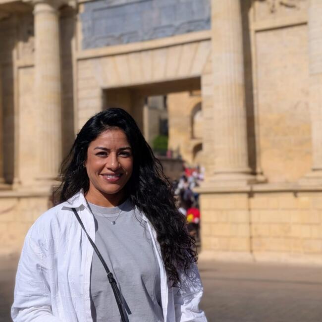 Babysitter in Lagos: Paula