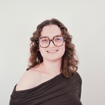 Babysitter in Auvers-le-Hamon: Noémie