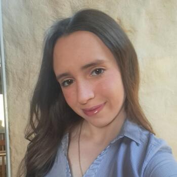 Babysitter in Anduze: Maelys