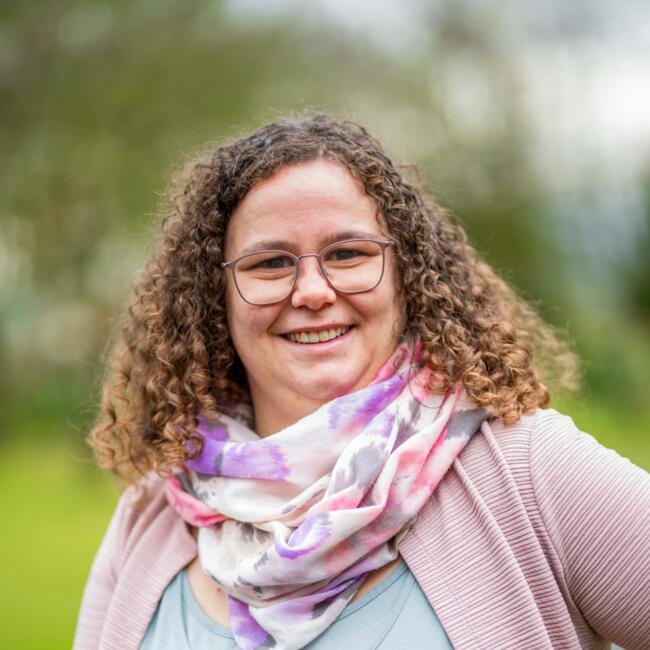 Tata a Elsau-Räterschen: Esther